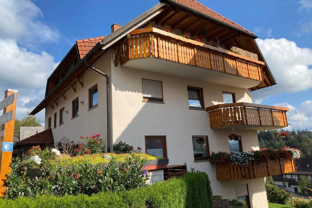 Appartement Bergsonne Sankt Märgen Екстериор снимка
